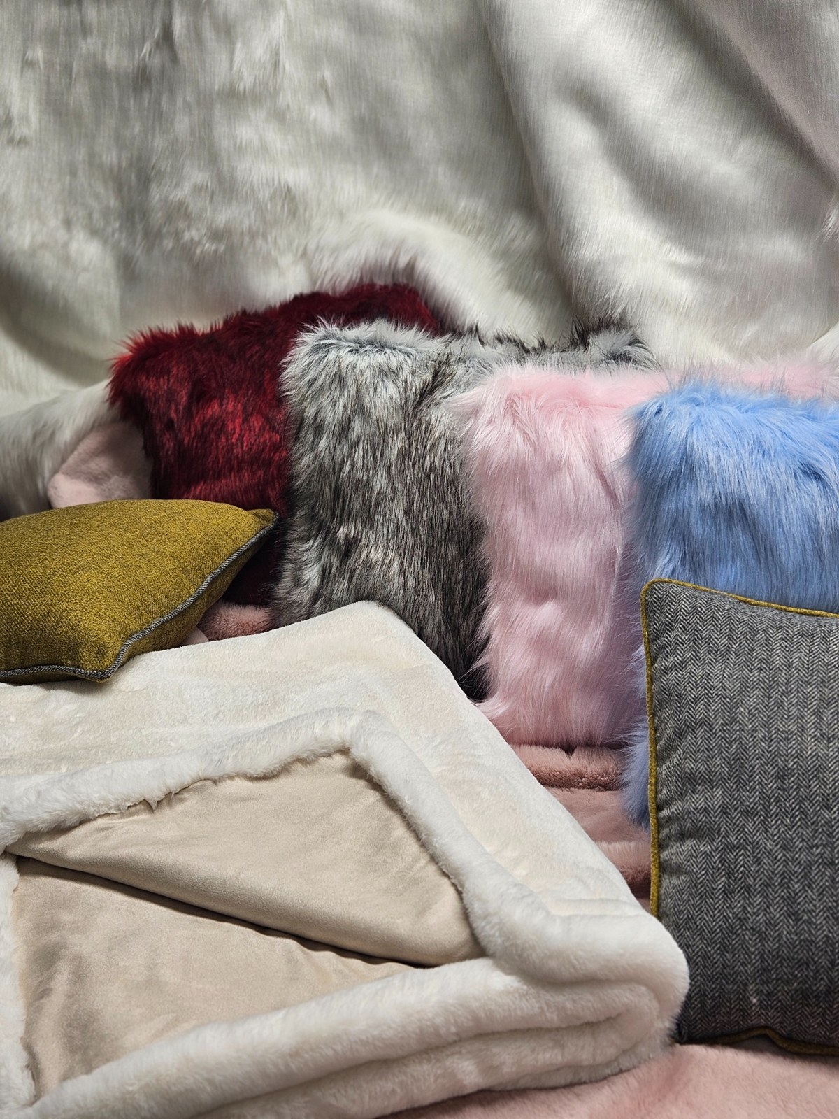 Soft furnishings, cushions and throws